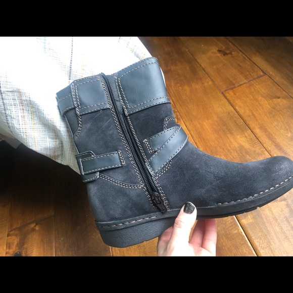Clarks Shoes Clarks Whistle Ranch Suede Boots 7w Newunworn Poshmark